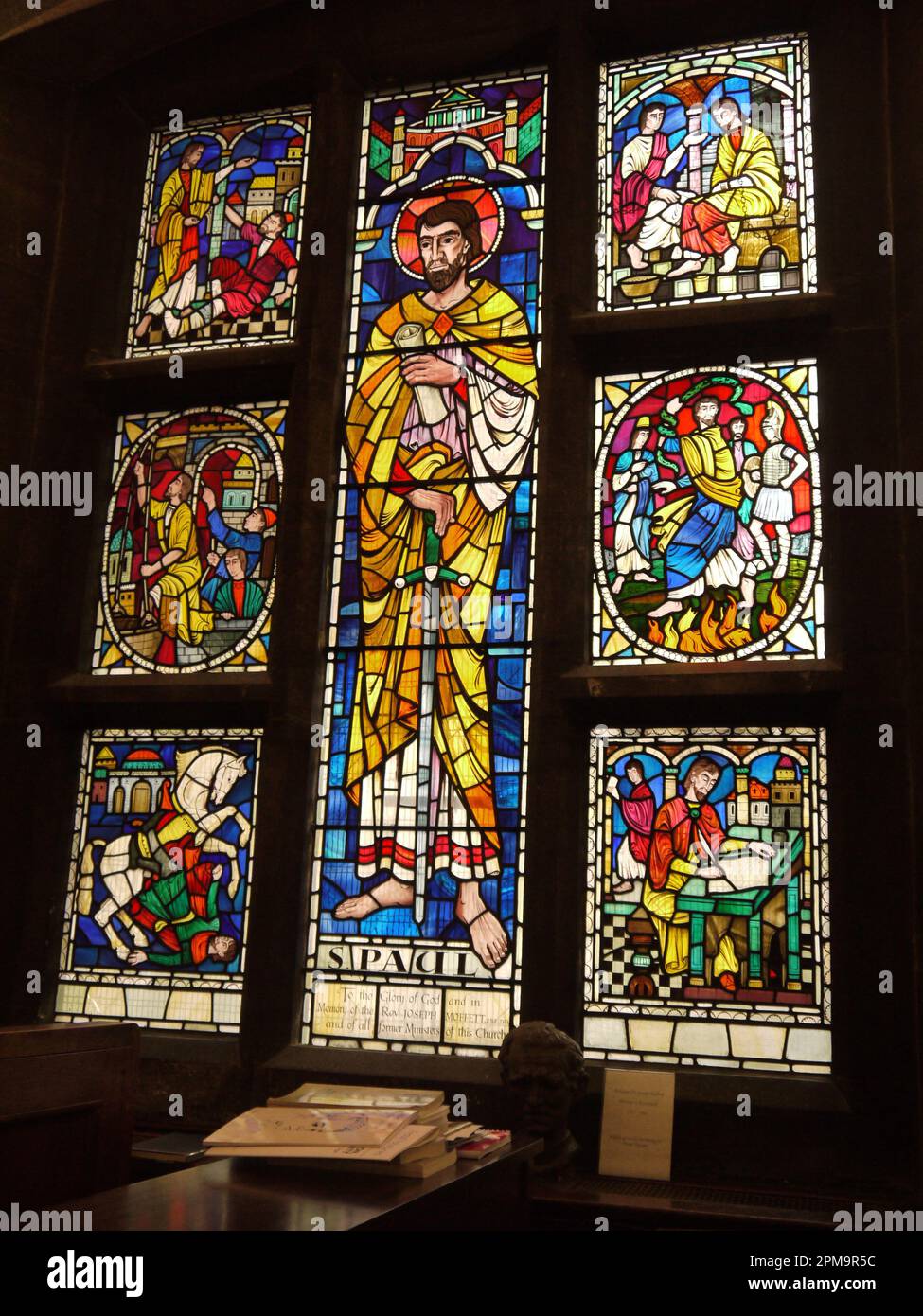 St Paul Window, Crown court Church of Scotland, Covent Garden, Londres, Royaume-Uni : dédié au Dr Joseph Moffett et à tous les anciens ministres Banque D'Images