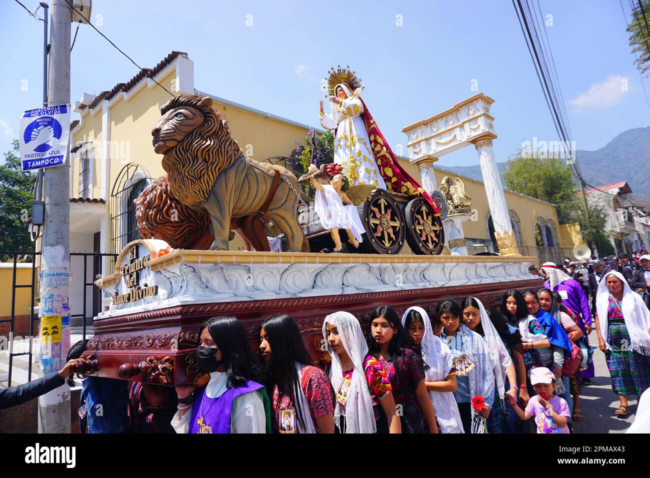 Processions pendant la semaine sainte à San Antonio Aguas Calientes, Guatemala Banque D'Images