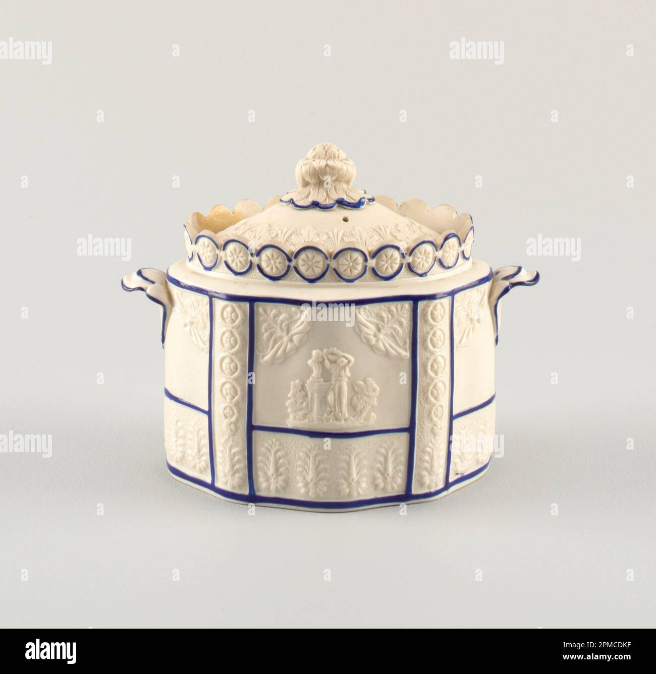 Bol et couvercle; grès moulé et glacé Banque D'Images