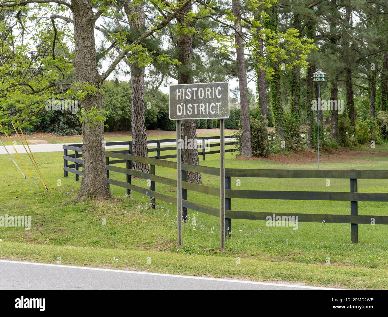Panneau de district historique affiché dans la région pour indiquer une région historique d'une communauté rurale avec l'histoire notée à Pike Road Alabama, États-Unis. Banque D'Images