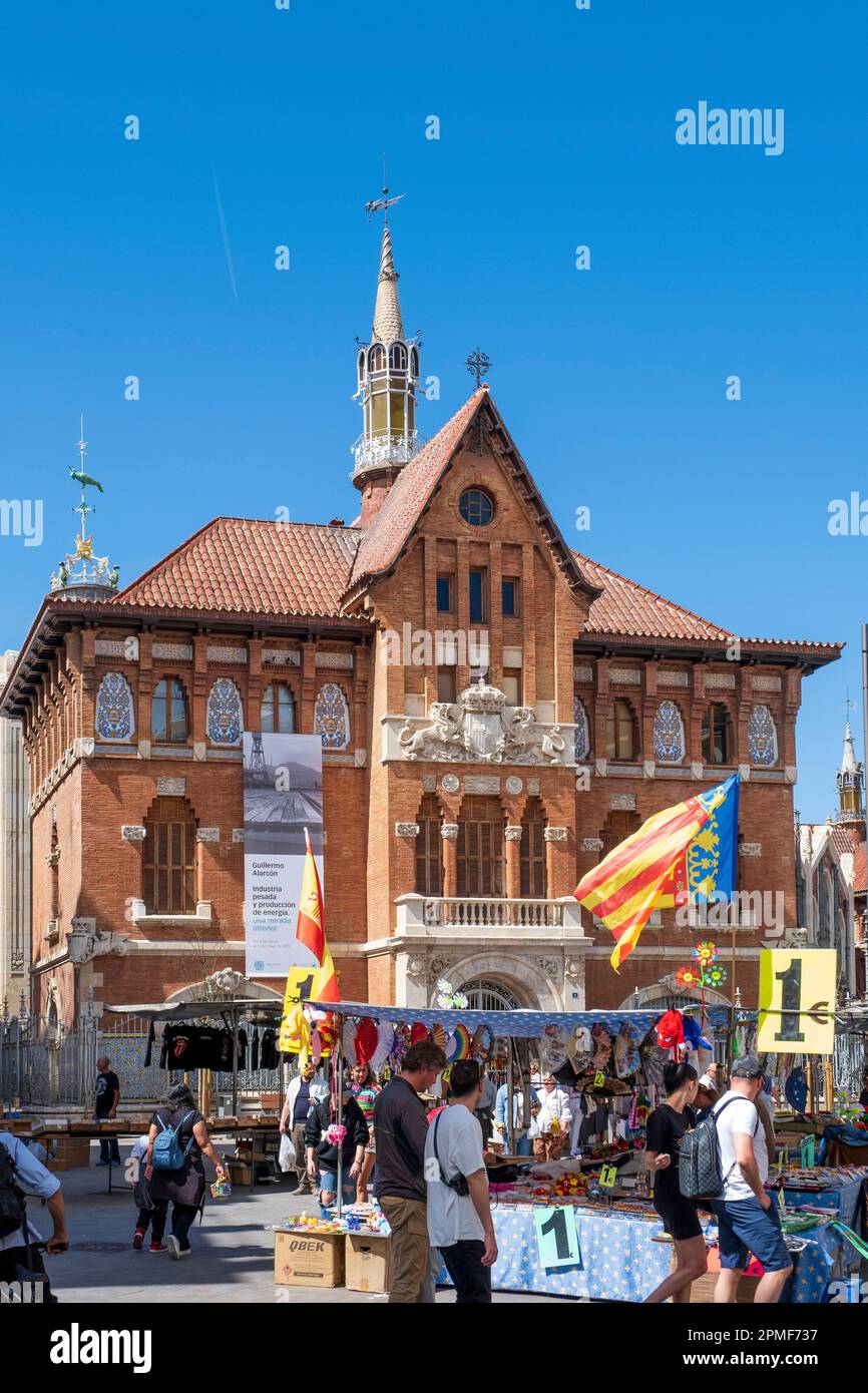 Espagne, Valence, le centre historique piétonnier, la place du marché (Plaça del Mercat), le centre photographique de la Llotgeta Banque D'Images