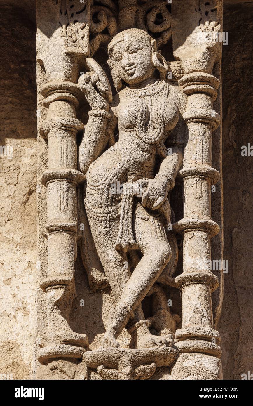 Inde, Gujarat, Patan, classée au patrimoine mondial par l'UNESCO, Rani ki Vav (le Stepwell de la Reine), sculptures Banque D'Images
