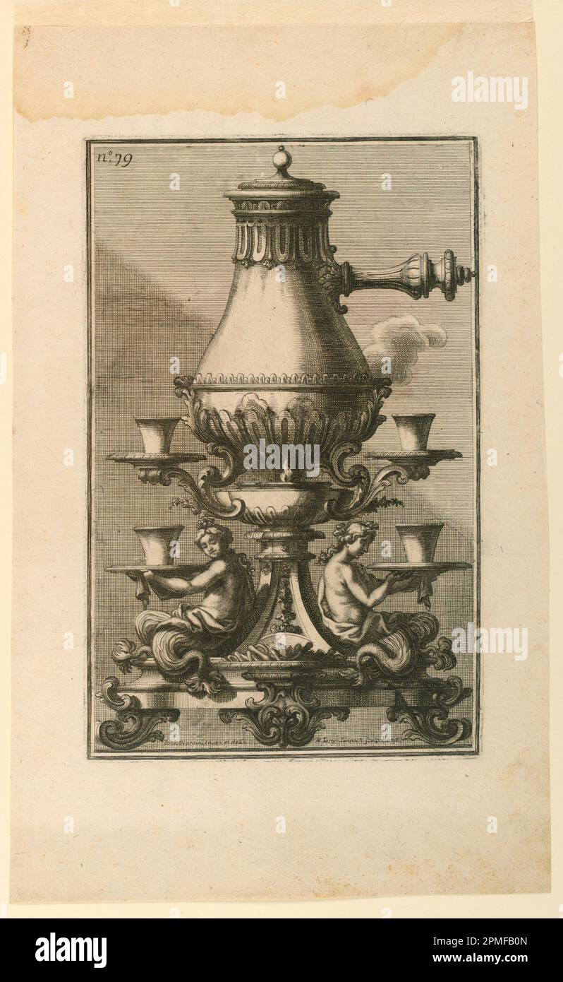 Imprimé, cafetière et support de; Imprimeur: Maximilian Joseph Limpach (Tchèque, active la moitié 1st du 18th siècle); d'après Giovanni Giardini (Italien, 1646 - 1721); Italie; support de gravure, gravure: Papier blanc; 27,5 x 17,5 cm (10 13/16 x 6 7/8 po) Tapis : 35,6 x 45,7 cm (14 x 18 po) Banque D'Images