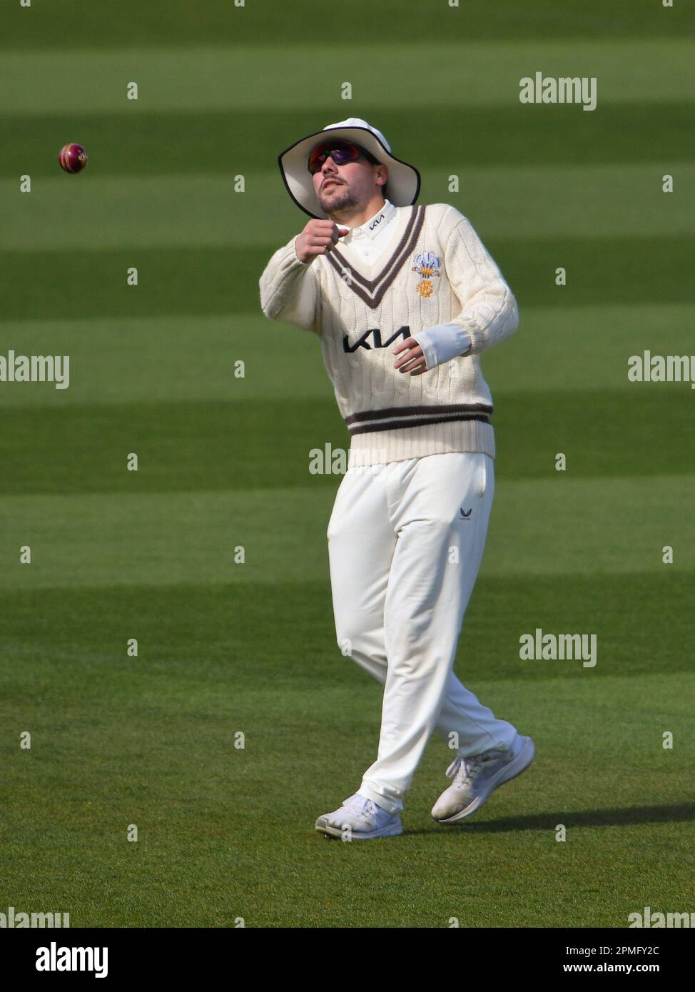 The Kia Oval, Londres, Royaume-Uni. 13th avril 2023. Rory Burns de Surrey le jour 1 de la LV=Insurance County Championship Division un match entre Surrey et Hampshire: Credit: Ashley Western/Alamy Live News Banque D'Images