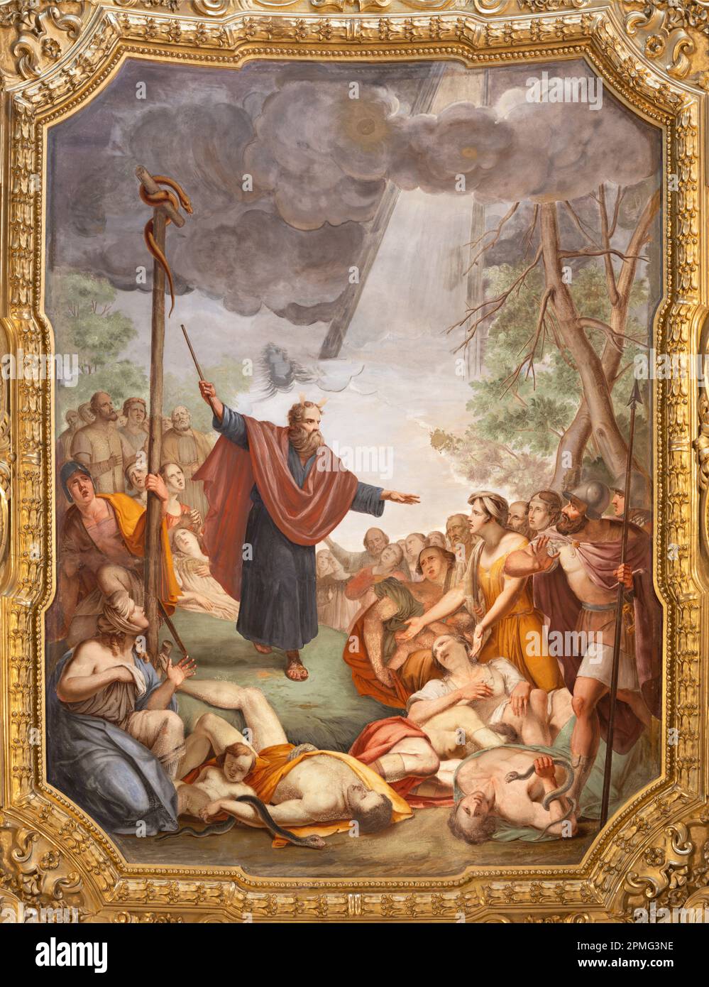 GENOVA, ITALIE - 5 MARS 2023 : la fresque de Moïse fit un serpent de bronze dans l'église basilique de Santa Maria delle Vigne de 18 à 19. cent. Banque D'Images