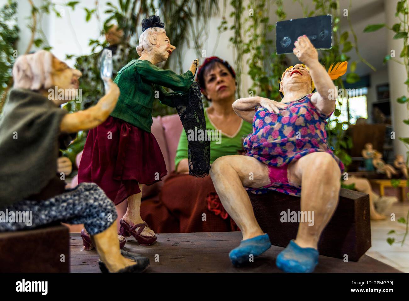 Sevcan Çerkez dans son studio à Agirda, Boğazköy, Chypre Banque D'Images