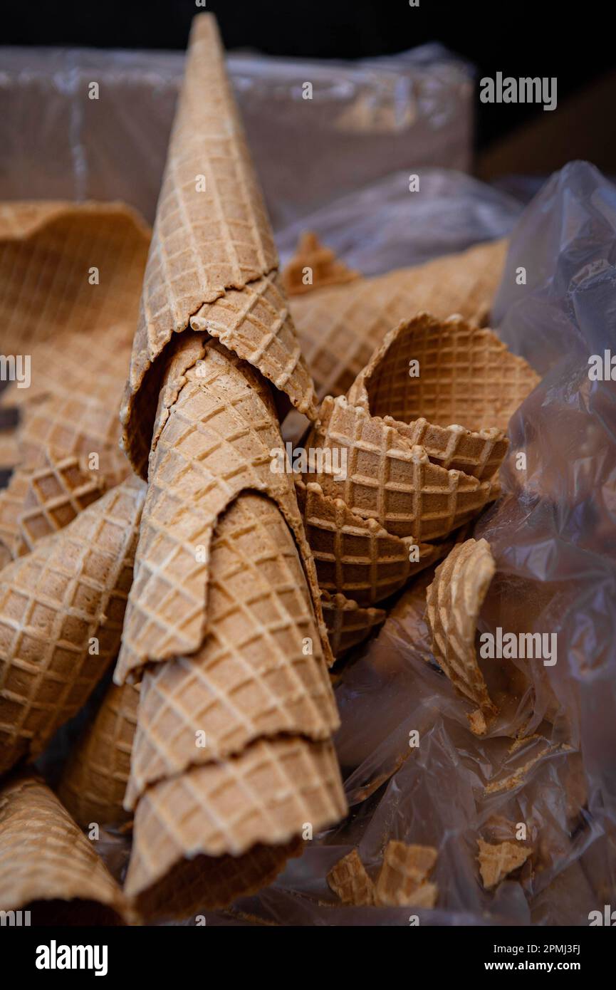 Cornets de crème glacée dans un sac en plastique Banque D'Images