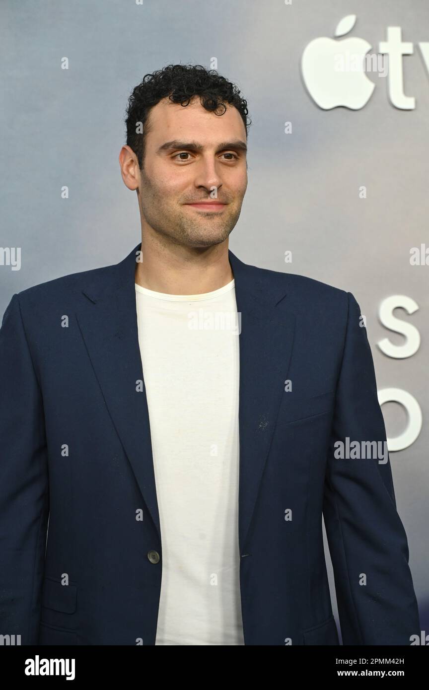 Los Angeles, États-Unis. 13th avril 2023. Dane DiLiegro lors de la première pour « The Last Thing he Me Say » au Regency Village Theatre. Crédit photo : Paul Smith/Alamy Live News Banque D'Images
