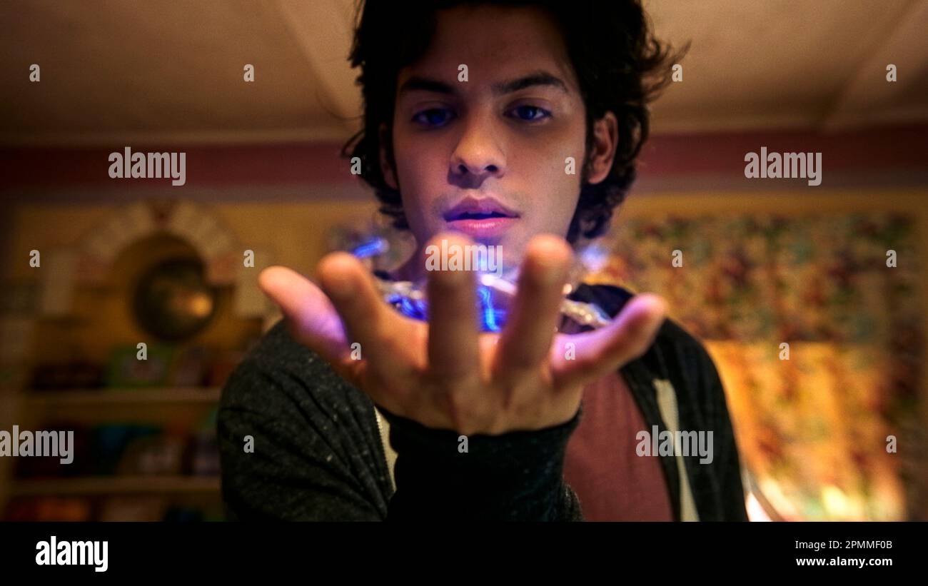 XOLO MARIDUEÑA dans LE COLÉOPTÈRE BLEU (2023), réalisé par ANGEL MANUEL SOTO. Crédit: DC Entertainment / Warner Bros. / Album Banque D'Images