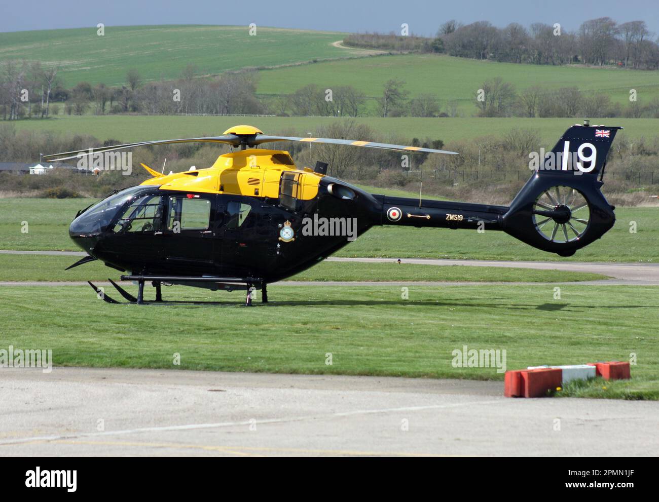Un Airbus Helicopters Juno HT Mk.1 de la Defense Helicopter Flying School à l'aéroport de Brighton City Banque D'Images