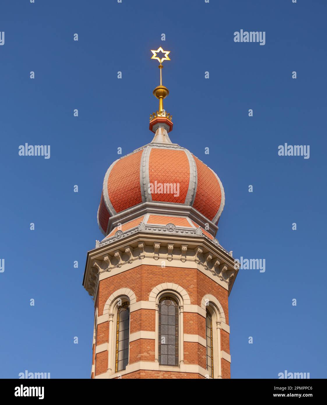 PILSEN, RÉPUBLIQUE TCHÈQUE, EUROPE - la Grande Synagogue. Banque D'Images