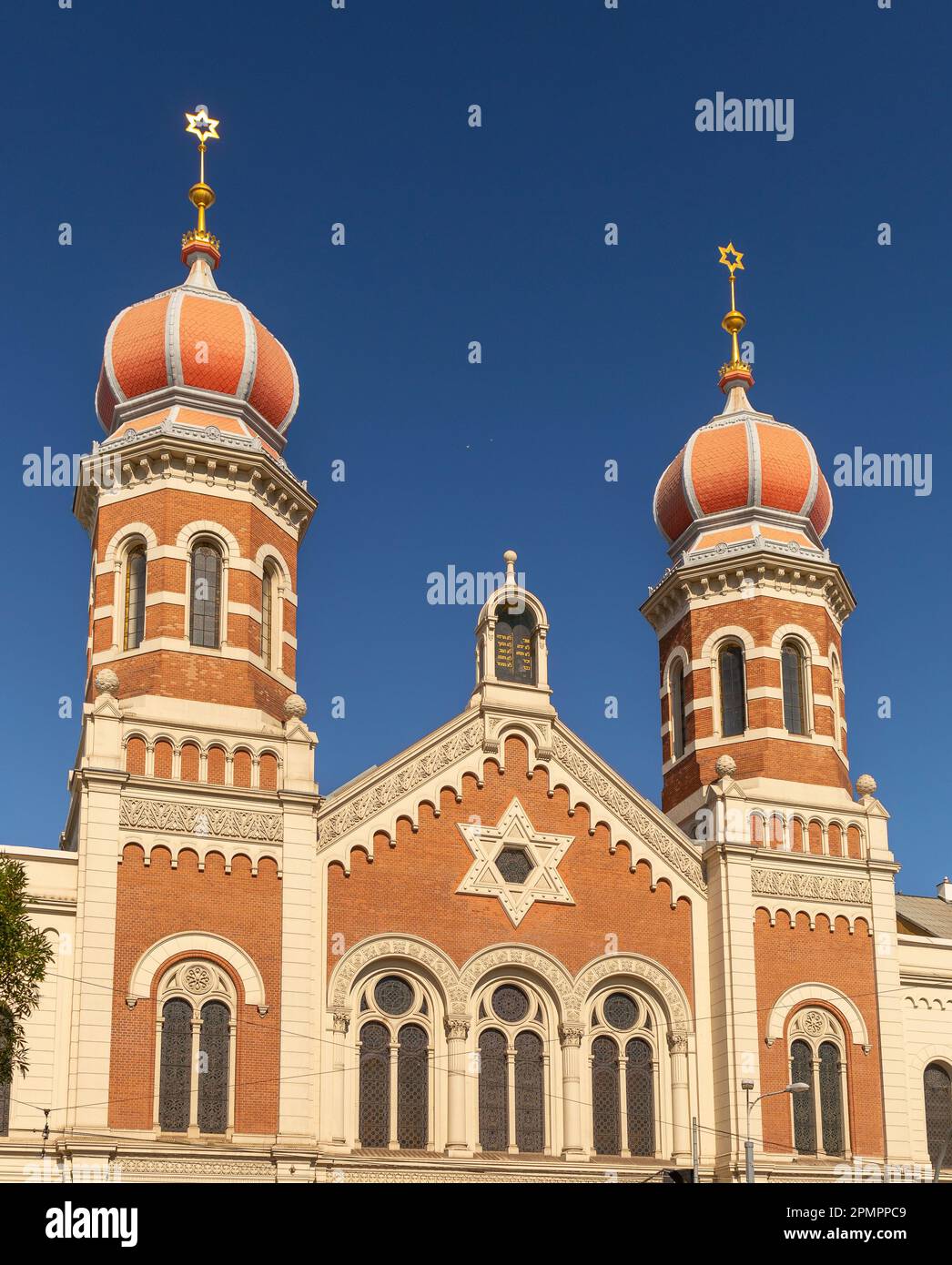 PILSEN, RÉPUBLIQUE TCHÈQUE, EUROPE - la Grande Synagogue. Banque D'Images