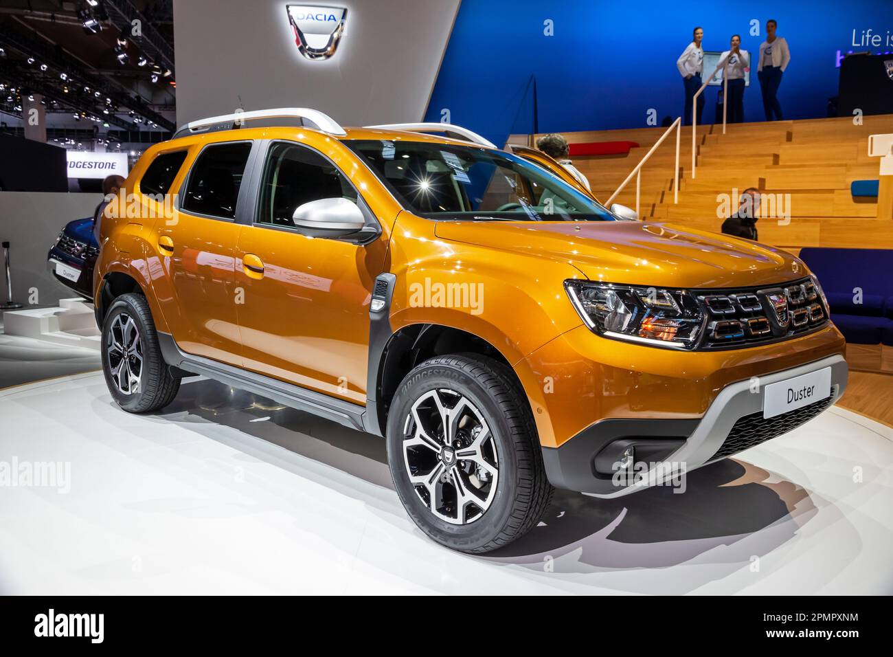 Voiture Dacia Duster au salon de l'automobile IAA de Francfort. Allemagne - 12 septembre 2017. Banque D'Images