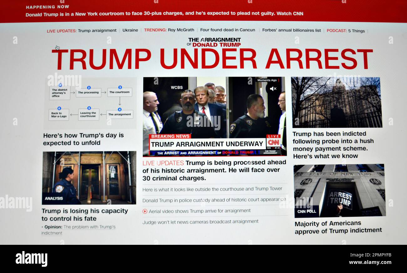 Une capture d'écran d'un site de télévision de CNN avec des nouvelles de l'ancien États-Unis Arrestation du président Donald Trump. Banque D'Images