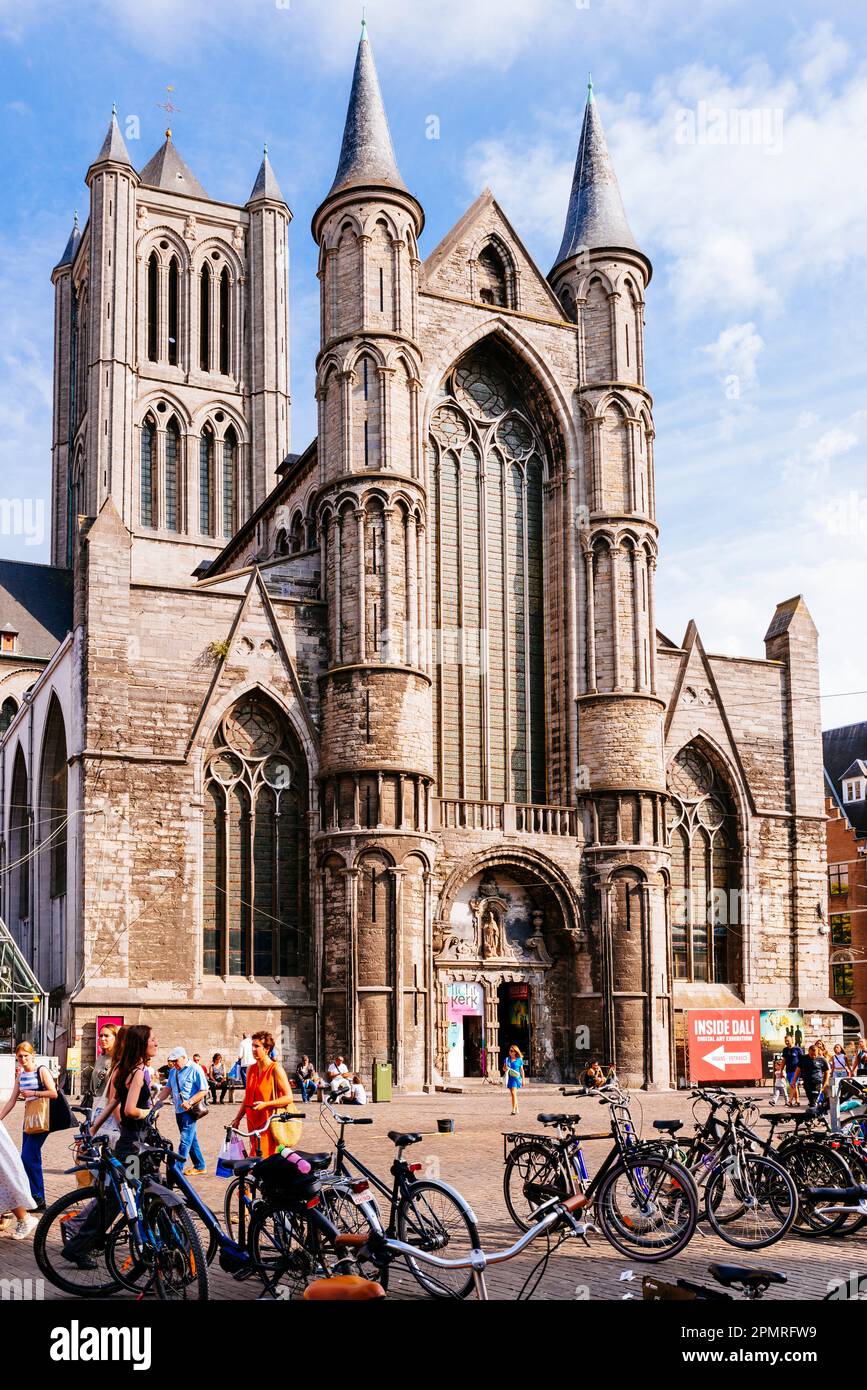 St. L'église Nicholas, Sint-Niklaaskerk, est l'un des plus anciens et des plus importants monuments de Gand. Gand, Flandre orientale, région flamande, Belgique, Euro Banque D'Images