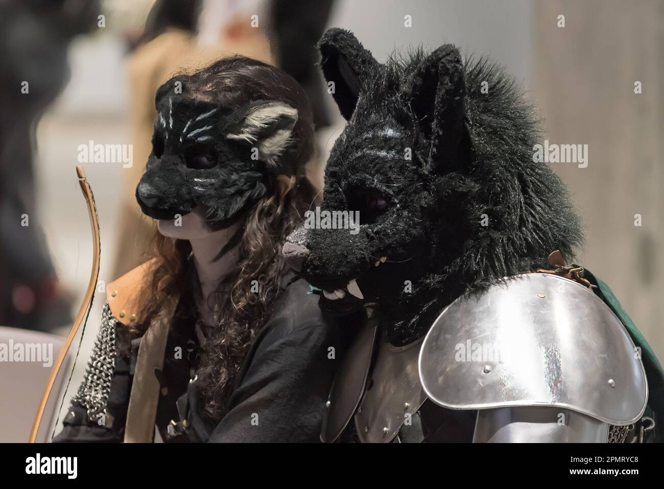 Prague, République tchèque. 14th avril 2023. Participants vêtus de costumes pendant le festival Comic-con. Comic-con Prague est le plus grand festival tchèque de la culture pop, qui est surtout visité par les amateurs de films, séries, BD ou jeux avec des thèmes principalement de science-fiction, de fantaisie ou d'horreur. Crédit : SOPA Images Limited/Alamy Live News Banque D'Images