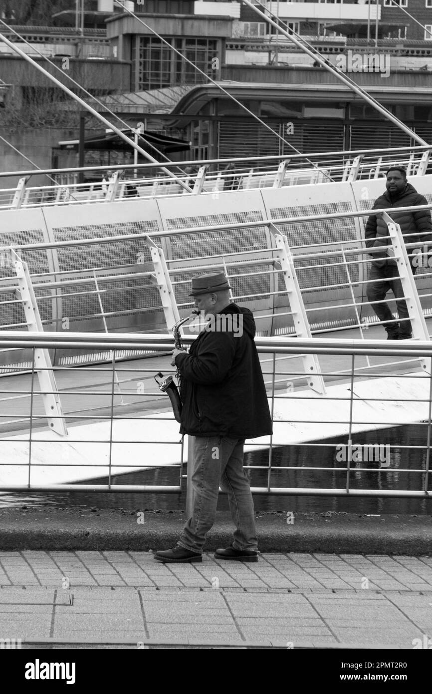 Saxophone à Gateshead Banque D'Images