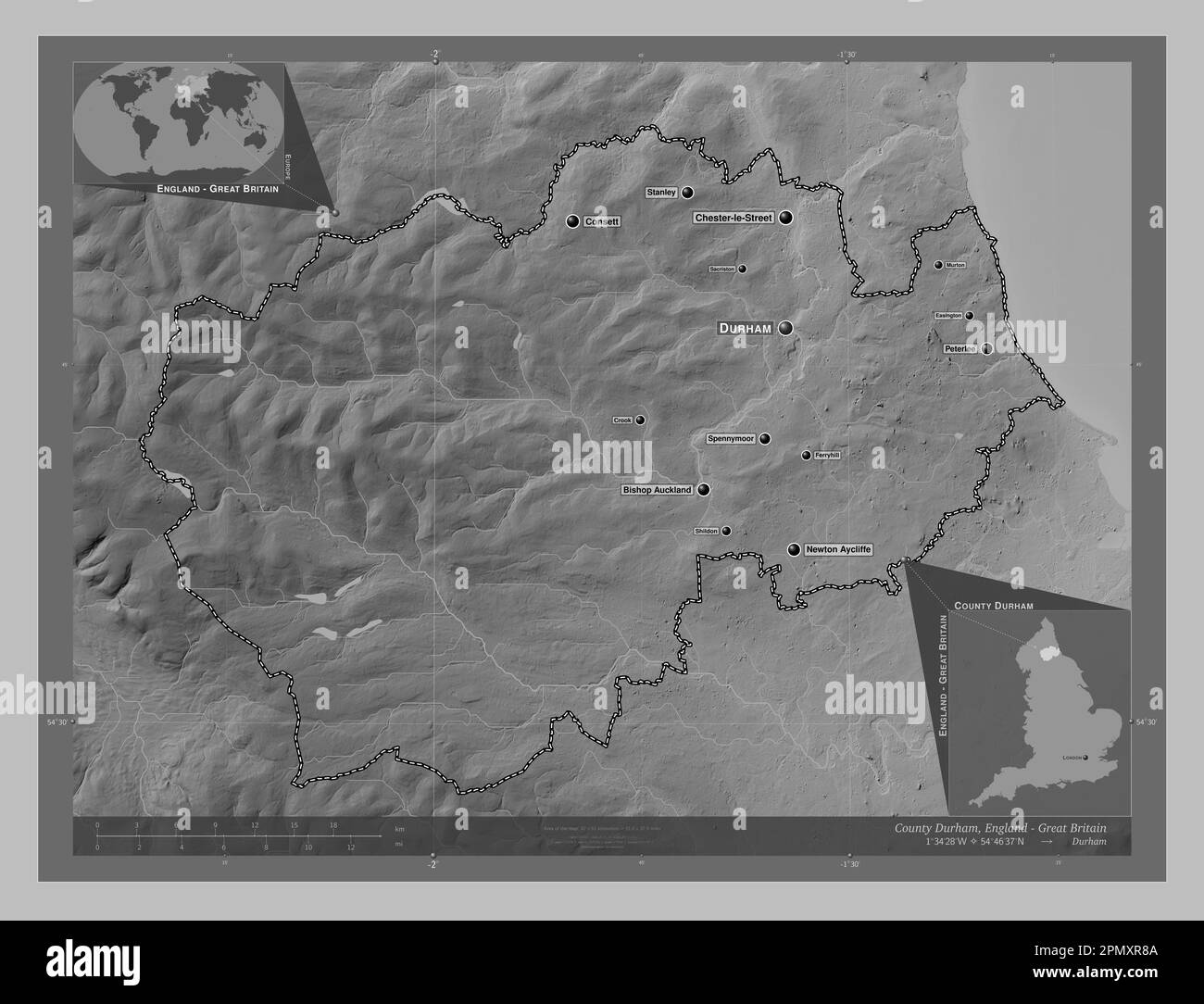 Comté de Durham, comté administratif d'Angleterre - Grande-Bretagne. Carte d'altitude en niveaux de gris avec lacs et rivières. Lieux et noms des principales villes de Banque D'Images