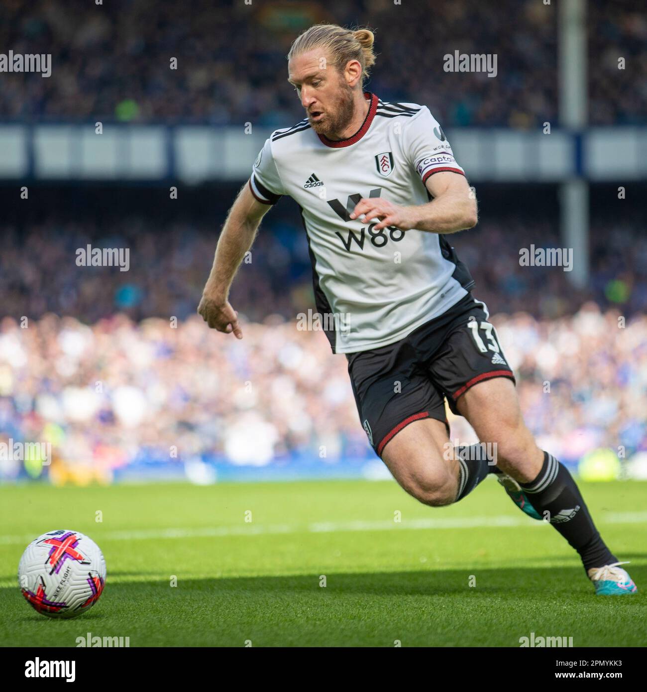 Tim REAM #13 de Fulham en action pendant le match de Premier League entre Everton et Fulham à Goodison Park, Liverpool, le samedi 15th avril 2023. (Photo : Mike Morese | MI News) Credit: MI News & Sport /Alay Live News Banque D'Images