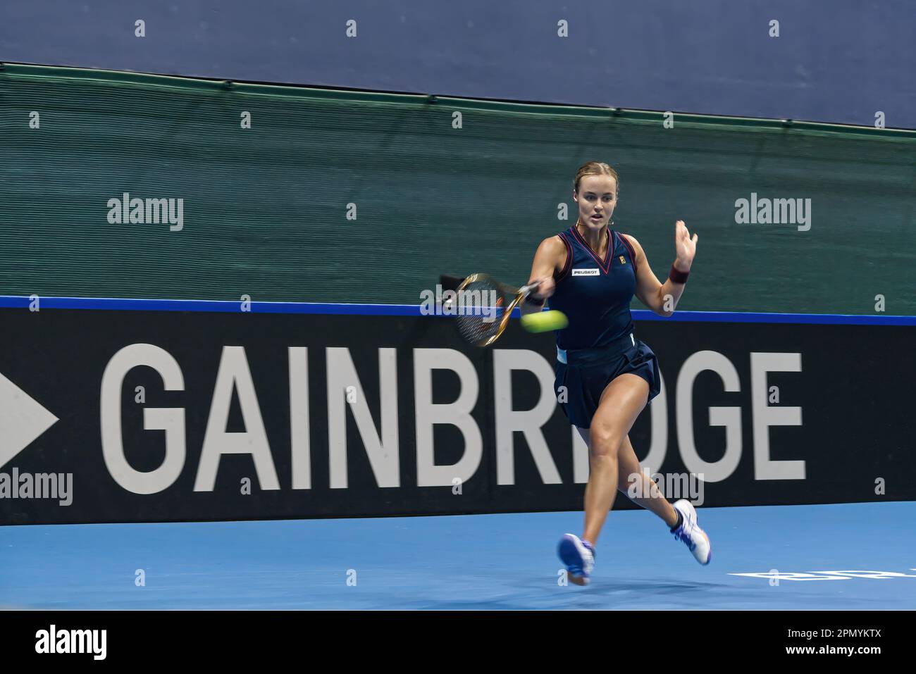 Anna Karolína Schmiedlová lors du match de la coupe du Roi Billie Jean entre la Slovaquie et l'Italie sur 15 avril 2023 à Bratislava, Slovaquie. Banque D'Images