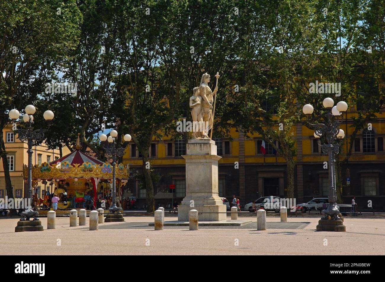 Lucques, place Napoleone, Piazza Napoleone, Toscane, Italie Banque D'Images