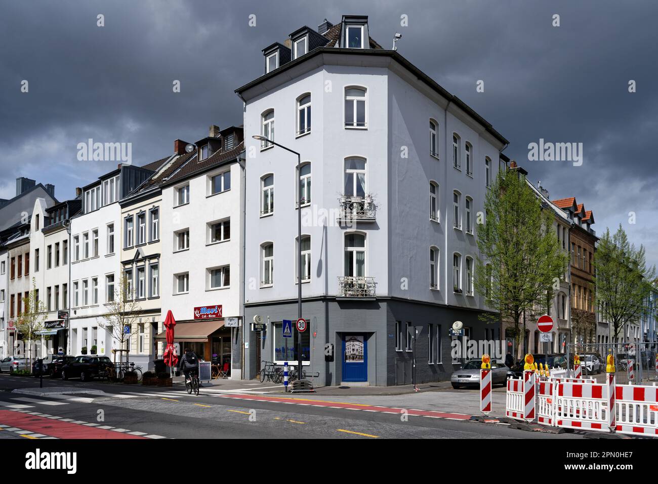 Cologne, Allemagne 13 avril 2023: La nouvelle vogelsangerstr à cologne ehrenfeld Banque D'Images