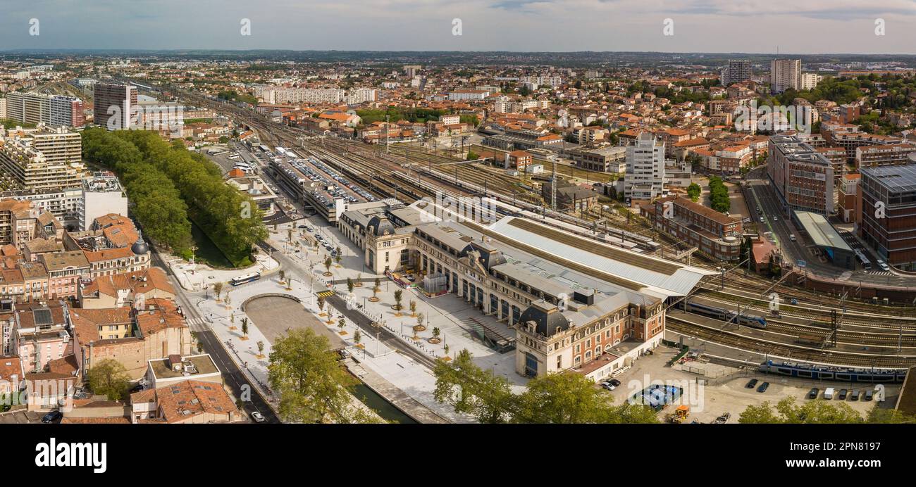 FRANCE, HAUTE-GARONNE (31) TOULOUSE, MARENGO BONNEFOY, GARE MATABIAU, VUE AÉRIENNE Banque D'Images