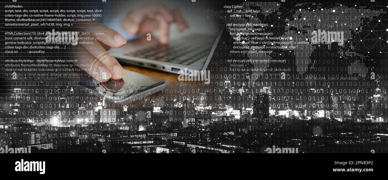 Contexte technologique: Programmeur utilisant ordinateur portable pour le codage et la programmation avec un accent sur la transformation numérique, Internet Network Connecti Banque D'Images