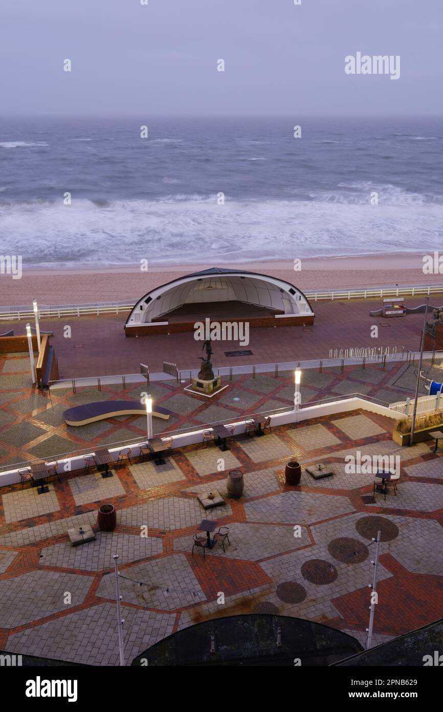 Promenade à la plage de Westerland, Sylt Banque D'Images