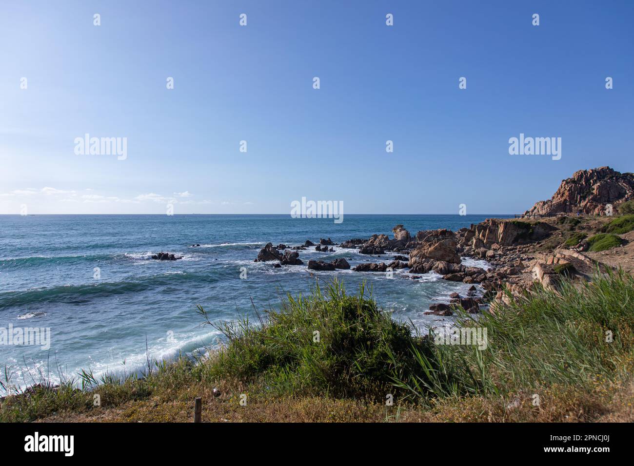 Tanger, Maroc - 2022: Réserve du Cap Spartel près de Tanger, avec un phare très célèbre Banque D'Images