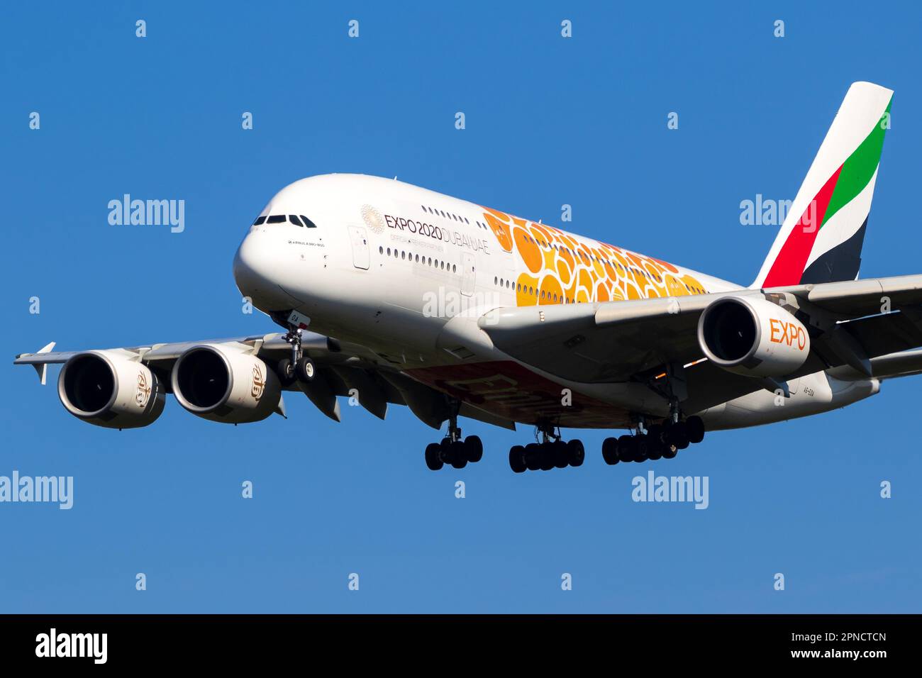 Avions de ligne Airbus A380 d'Emirates Airlines sur l'aéroport de Francfort. Francfort, Allemagne - 11 septembre 2019 : Banque D'Images