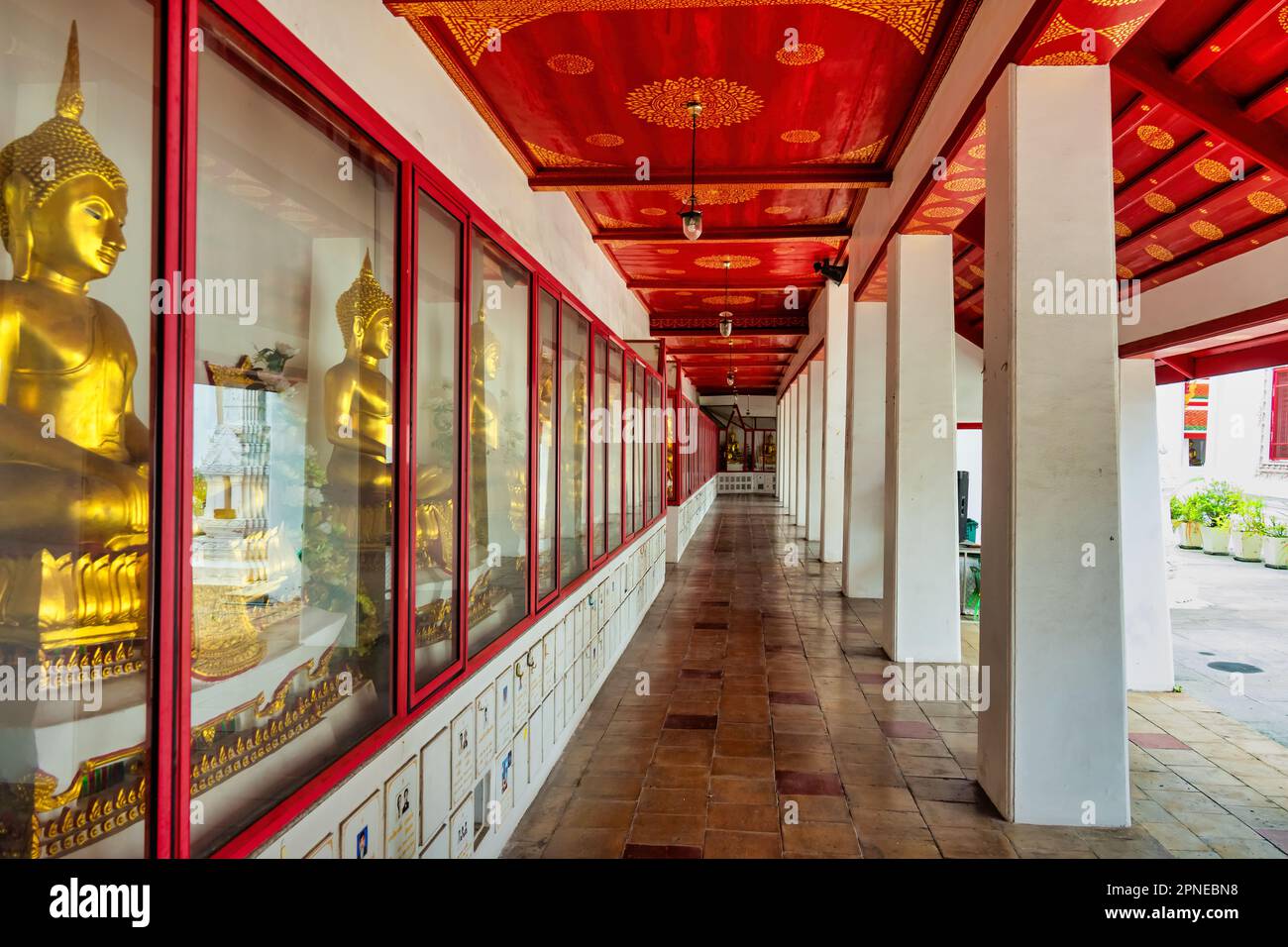 Wat Pathum Khongkha, ancien monastère royal établi à l'époque d'Ayutthaya, à Bangkok, en Thaïlande Banque D'Images