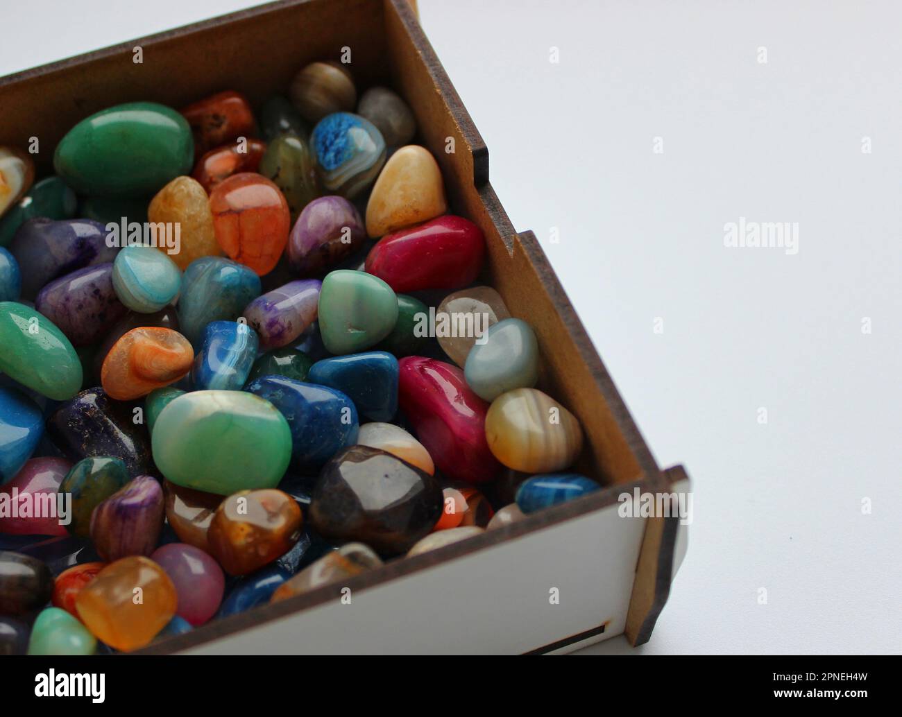 Coffret de gemmologie 24 cases - boîte de rangement pour pierres