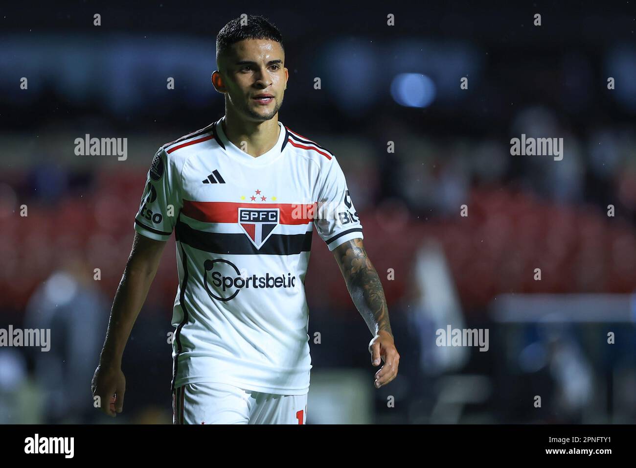 Sao Paulo, Brésil. 18th avril 2023. SP - SAO PAULO - 04/18/2023 - COPA SUL-AMERICANA 2023, SAO PAULO X PUERTO CABELLO - joueur Nestor de Sao Paulo lors d'un match contre Puerto Cabello au stade Morumbi pour le championnat Copa Sudamericana 2023. Photo: Marcello Zambrana/ AGIF/Sipa USA crédit: SIPA USA/Alay Live News Banque D'Images