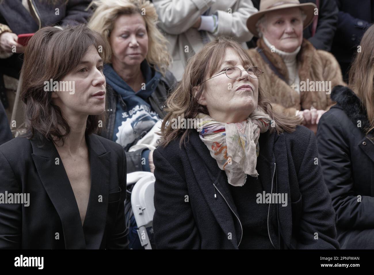 Paris,France.10 mars 2016.cérémonie d'inauguration de la plaque commémorative en l'honneur de Serge Gainsbourg par Delphine Bürklic Banque D'Images