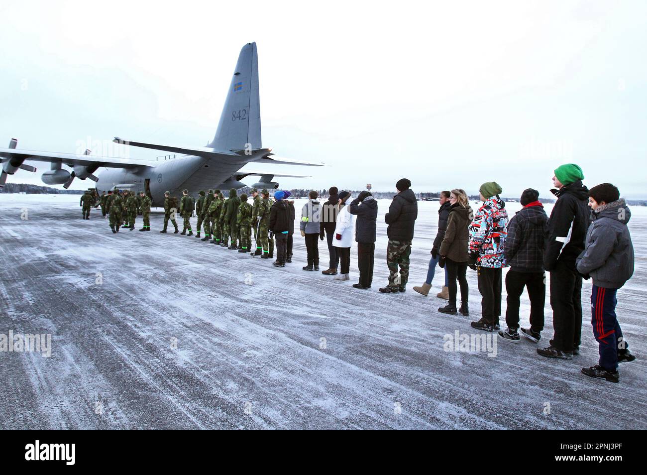 Les jeunes qui prennent conscience de l'Association suédoise des volontaires de l'Armée de l'Air (Suédois: Flygvapenfrivilligas riksförbund, FVRF), communément connue sous le nom de volontaires de l'Armée de l'Air (Suédois: Flygvapenfrivilliga) est une organisation de défense volontaire suédoise. Dans la photo: Ici à Linköping, Suède. Banque D'Images