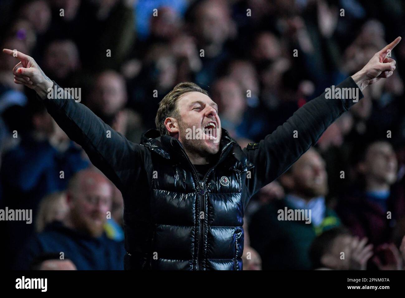 Coventry fan pendant le match de championnat Sky Bet Blackburn Rovers vs Coventry City à Ewood Park, Blackburn, Royaume-Uni. 19th avril 2023. (Photo de Ben Roberts/News Images) à Blackburn, Royaume-Uni, le 4/19/2023. (Photo de Ben Roberts/News Images/Sipa USA) crédit: SIPA USA/Alay Live News Banque D'Images