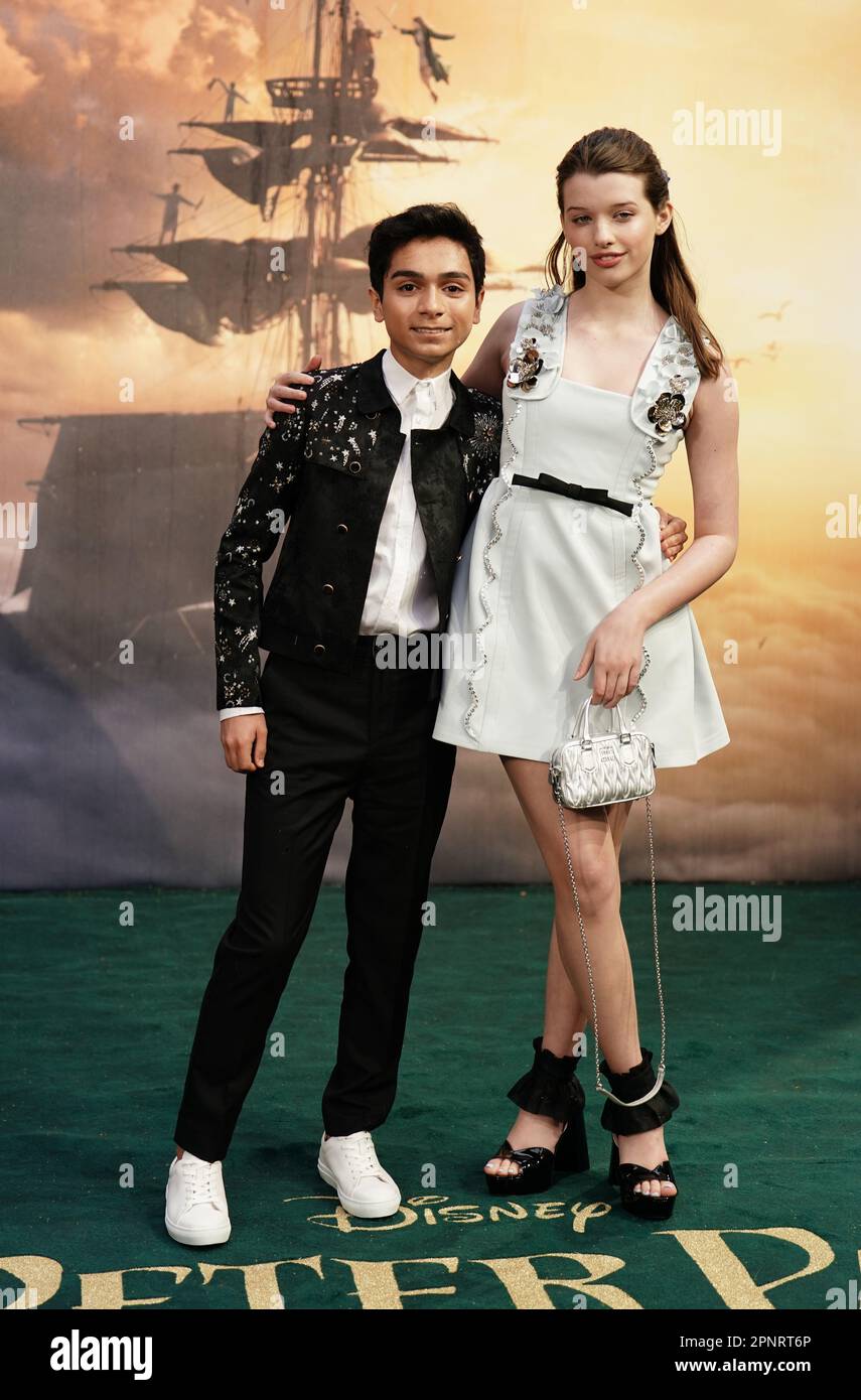 Alexander Molony et Ever Anderson assistent à la première mondiale de Peter Pan & Wendy, au Curzon Mayfair de Londres. Date de la photo: Jeudi 20 avril 2023. Banque D'Images