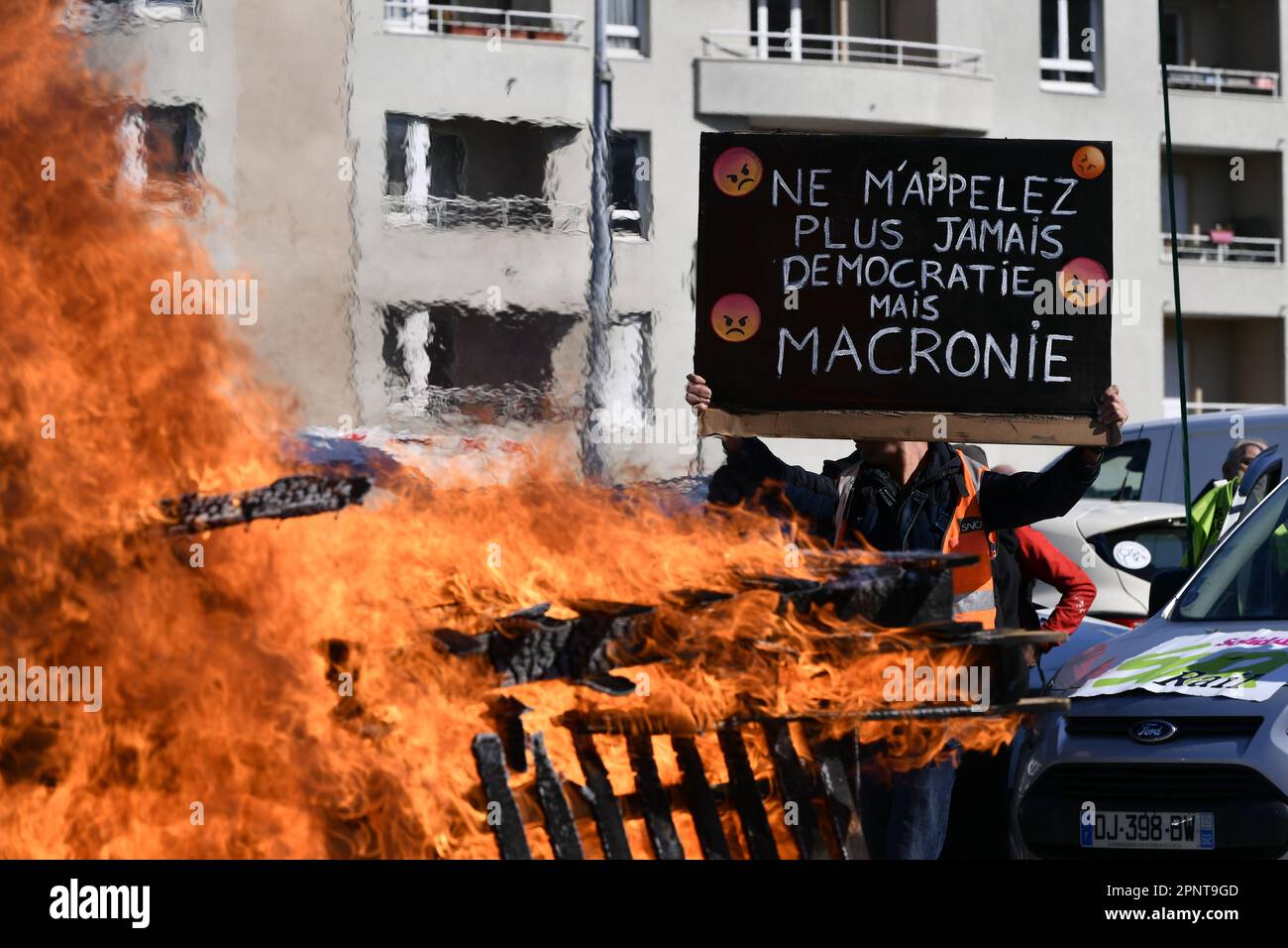 Julien Mattia / le Pictorium - Assemblée générale des cheminots intersyndicaux à Paris - 18/2/2017 - France / Ile-de-France (région) / Paris - Assemblée générale de l'intersyndicale des cheminote (Colere cheminote) contre la réforme des retraites à la Gare de Lyon à Paris. Banque D'Images