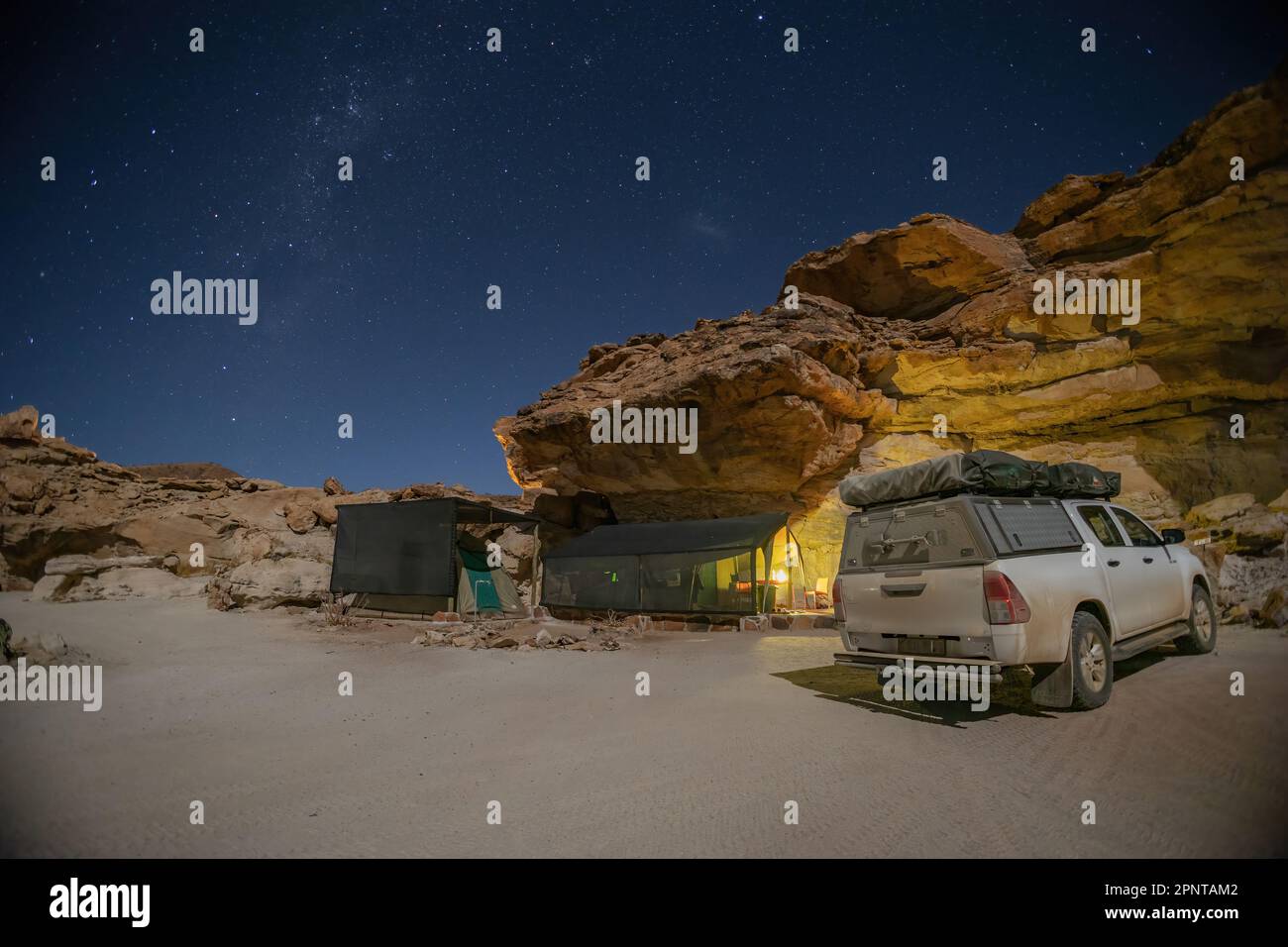 camping en namibie la nuit Banque D'Images