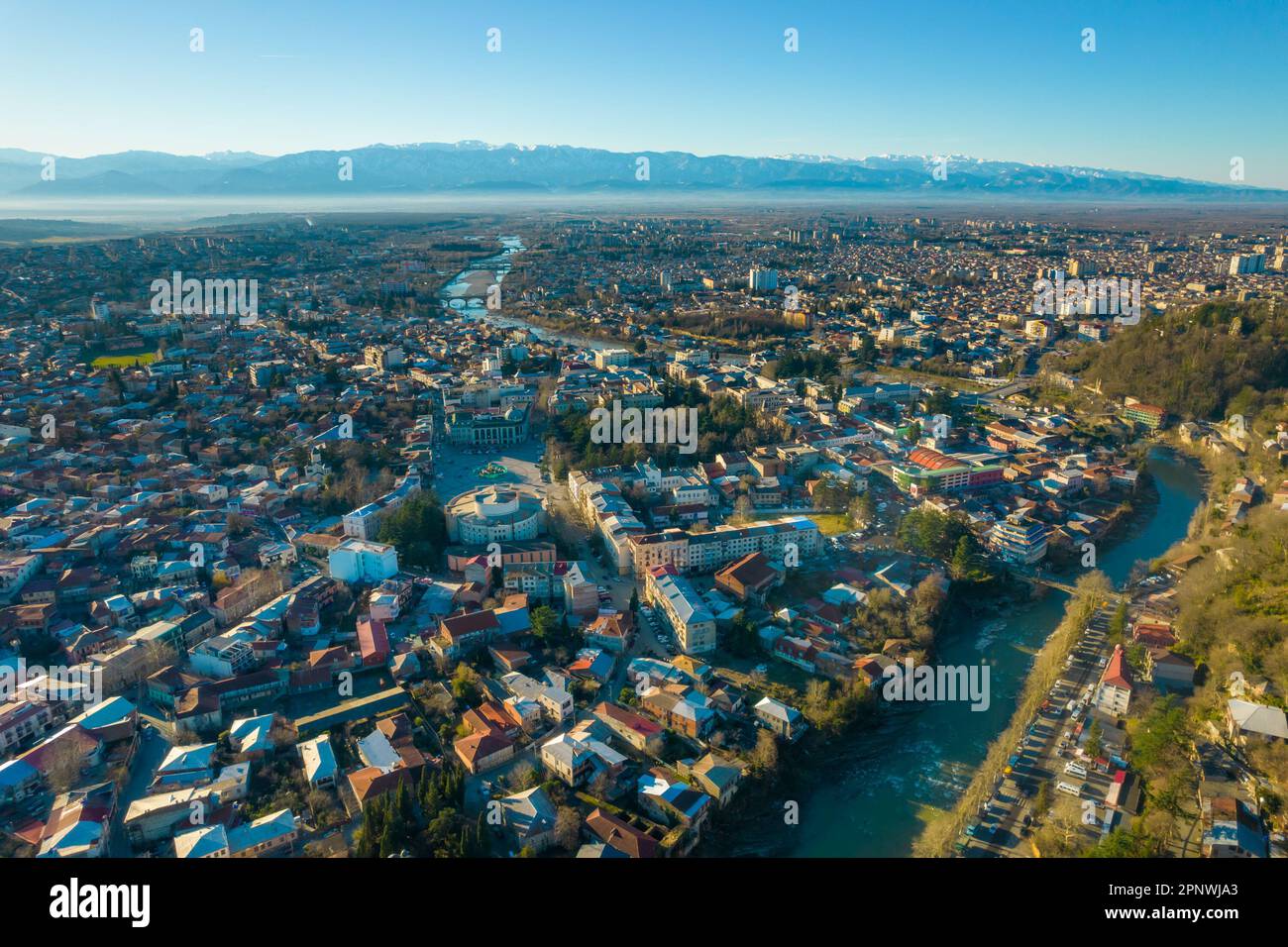Vue aérienne de Kutaisi, l'une des plus grandes villes et destinations touristiques de Géorgie Banque D'Images