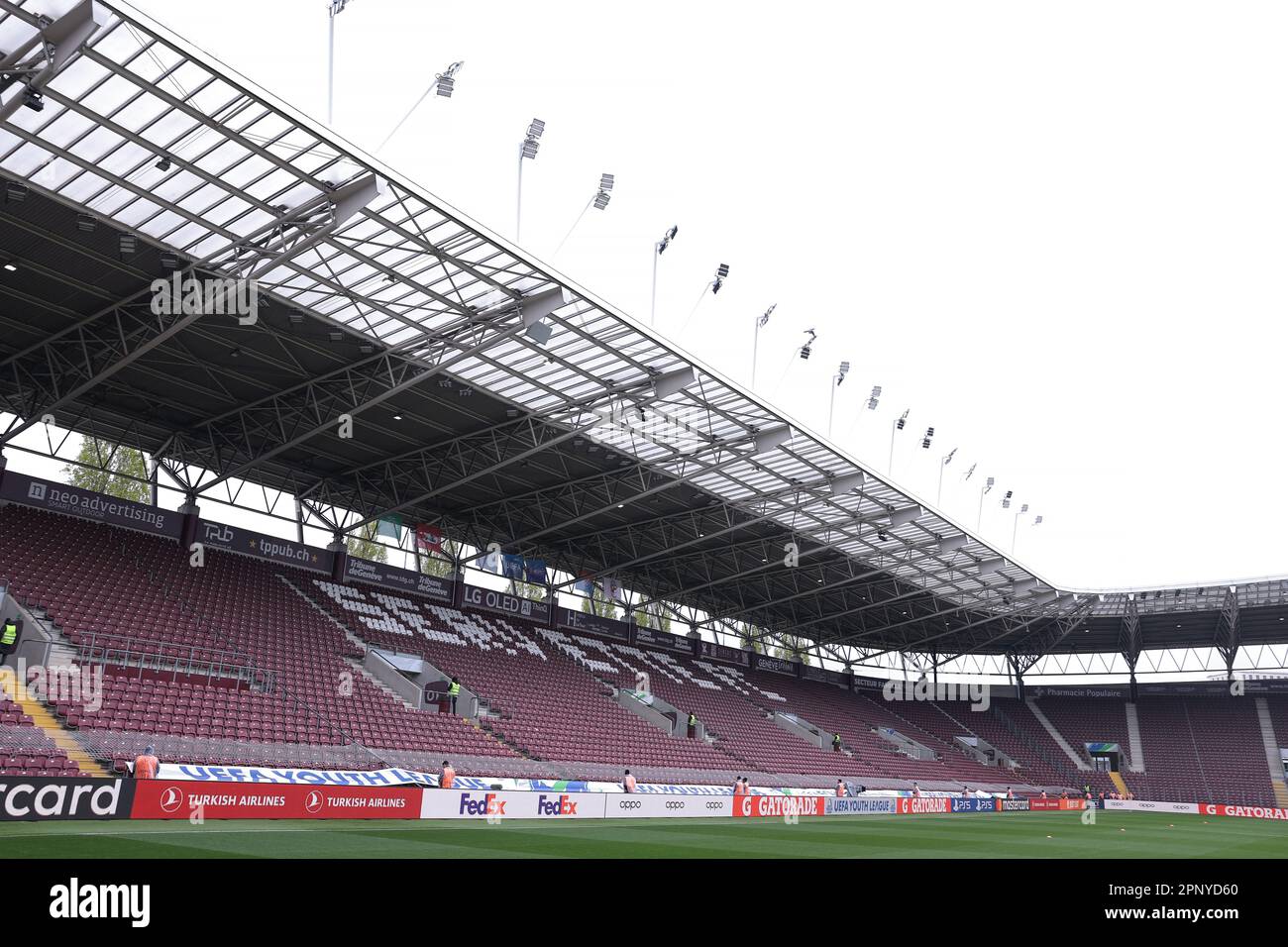 Genève, Suisse, 21st avril 2023. Vue générale du stade précédant le match de la Ligue de la Jeunesse de l'UEFA au Stade de Genève. Le crédit photo devrait se lire: Jonathan Moscrop / Sportimage Banque D'Images