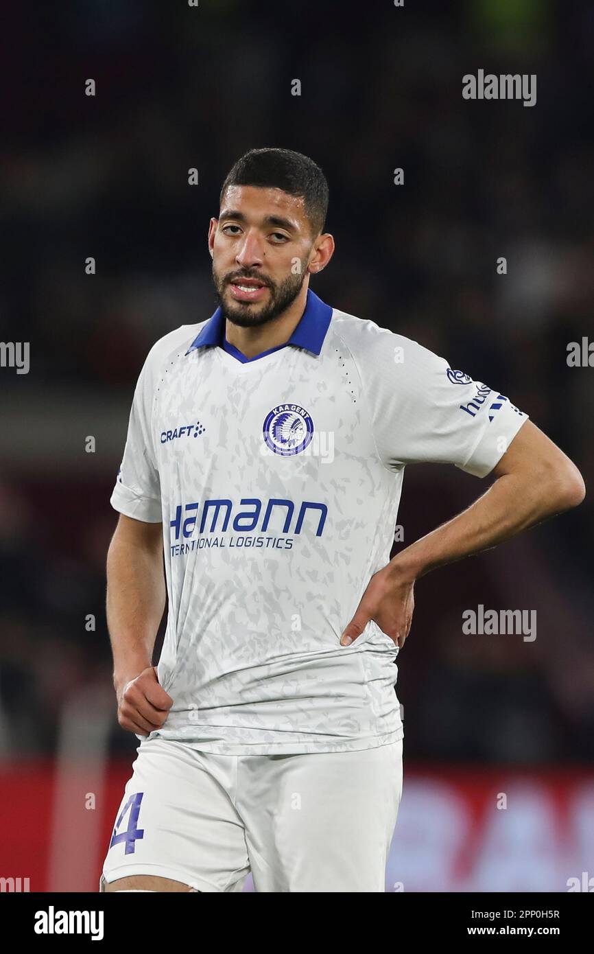 Stratford, Londres, Royaume-Uni. 20th avril 2023. Tarik Tissoudali de KAA Gent lors du match final de la Ligue du quartier de la Conférence Europa de l'UEFA entre West Ham United et KAA Genk au stade de Londres, à Stratford, le jeudi 20th avril 2023. (Photo : Tom West | MI News) Credit: MI News & Sport /Alay Live News Banque D'Images