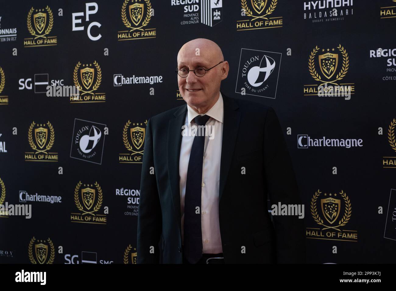 Toulon, Var, France. 18th avril 2023. Bernard Laporte assiste au Rugby Club Toulonnais (RCT) Hall of Fame de Toulon. Le Rugby Club Toulonnais (RCT) présente le premier Rugby Hall of Fame en intronisant huit joueurs lors d'une soirée de gala au Zénith de Toulon. (Credit image: © Laurent Coust/SOPA Images via ZUMA Press Wire) USAGE ÉDITORIAL SEULEMENT! Non destiné À un usage commercial ! Banque D'Images