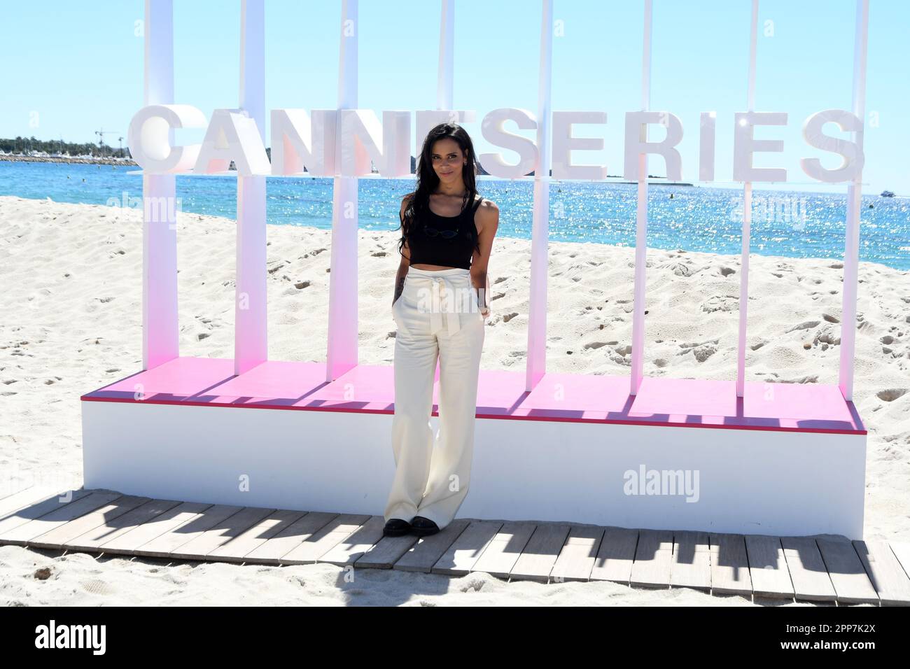 CANNES, FRANCE - 16 AVRIL CANNES, Tamara Marthe , participe au salon Confidentiel de Cannes pendant le troisième jour du Festival International des Canneseries 6th Banque D'Images