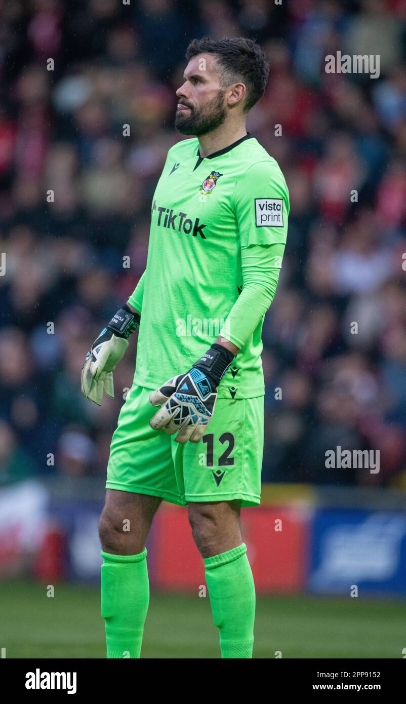 Wrexham, Wrexham County Borough, pays de Galles. 22nd avril 2023. Le gardien de but de Wrexham Ben Foster, pendant le club de football de l'association Wrexham V Boreham Wood football Club au champ de courses, dans la Vanarama National League. (Image de crédit : ©Cody Froggatt/Alamy Live News) Banque D'Images