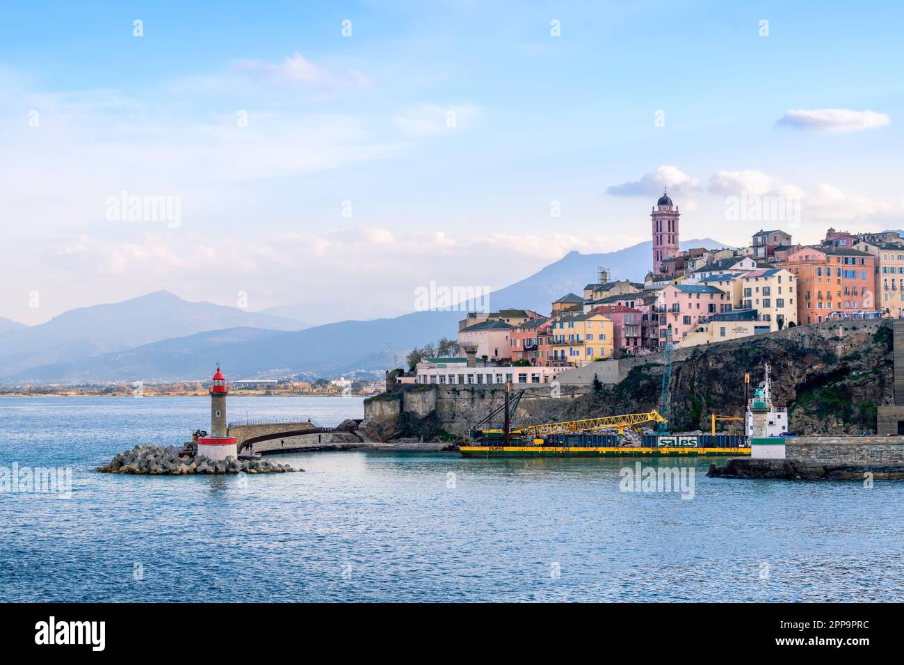 BASTIA, FRANCE - 6 AVRIL 2023 : Port de Bastia en Corse Banque D'Images