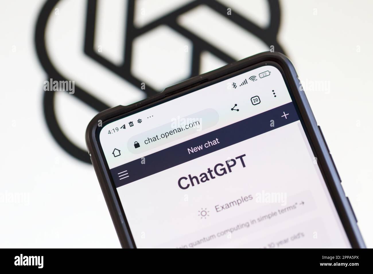 Stuttgart, Allemagne - 14 avril 2023: ChatGPT intelligence artificielle ai Chat GPT avec le logo OpenAI à Stuttgart, Allemagne. Banque D'Images