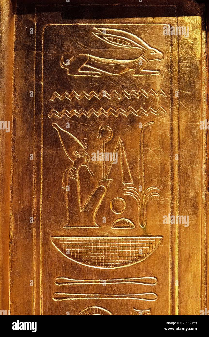 Hiéroglyphes de la tombe de Toutankhamu Banque D'Images