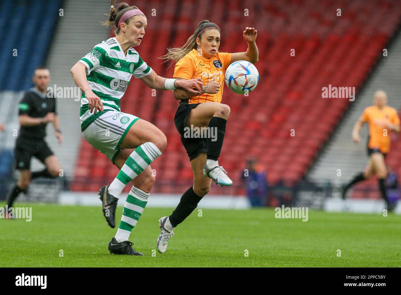 Glasgow, Royaume-Uni. 23rd avril 2023. Dans la demi-finale de la coupe écossaise féminine entre Glasgow City et le Celtic, joué à Hampden Park, Glasgow, Écosse, Royaume-Uni, Celtic gagné par 0 - 1, avec le but marqué par NATASHA FLINT, numéro celtique 26, en 19 minutes. Celtic va maintenant jouer les Rangers en finale le 28 mai 2023 à Hampden Park, Glasgow, Écosse crédit: Findlay/Alay Live News Banque D'Images
